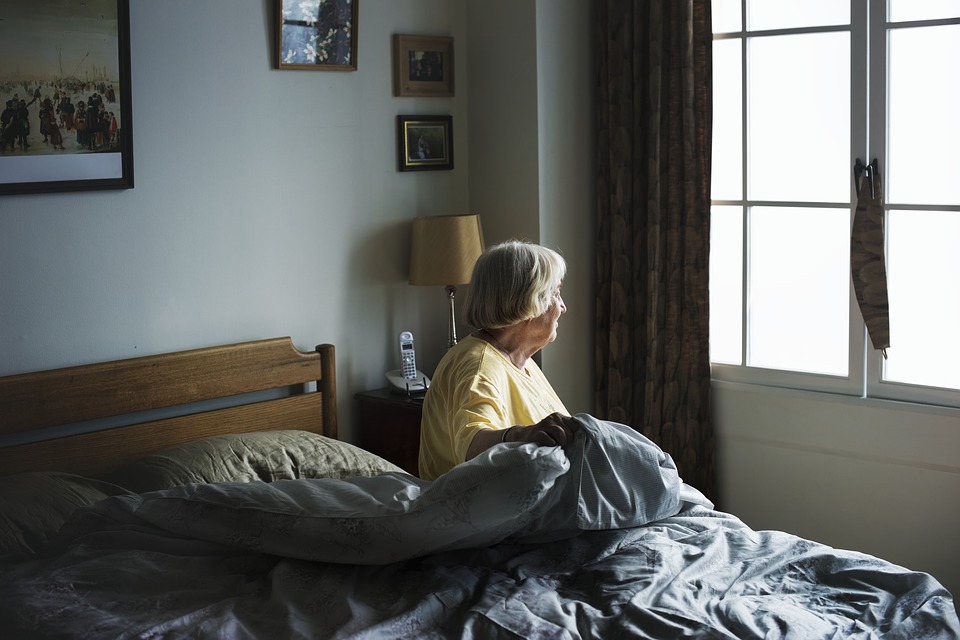 Personnes âgées à domicile : informations et critères