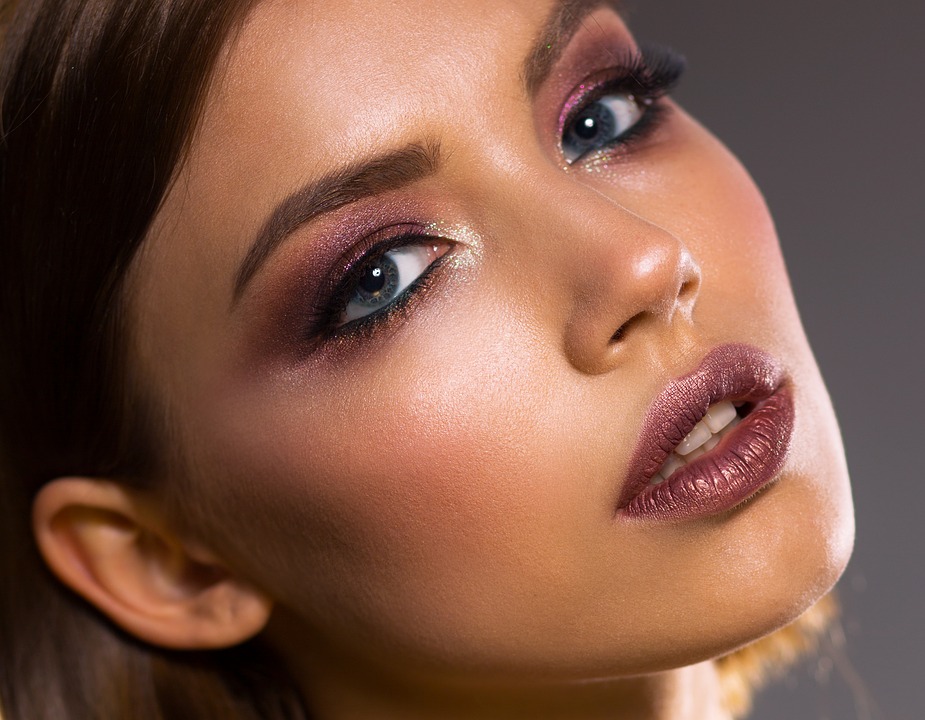 Le maquillage permanent : la solution pour rester belle