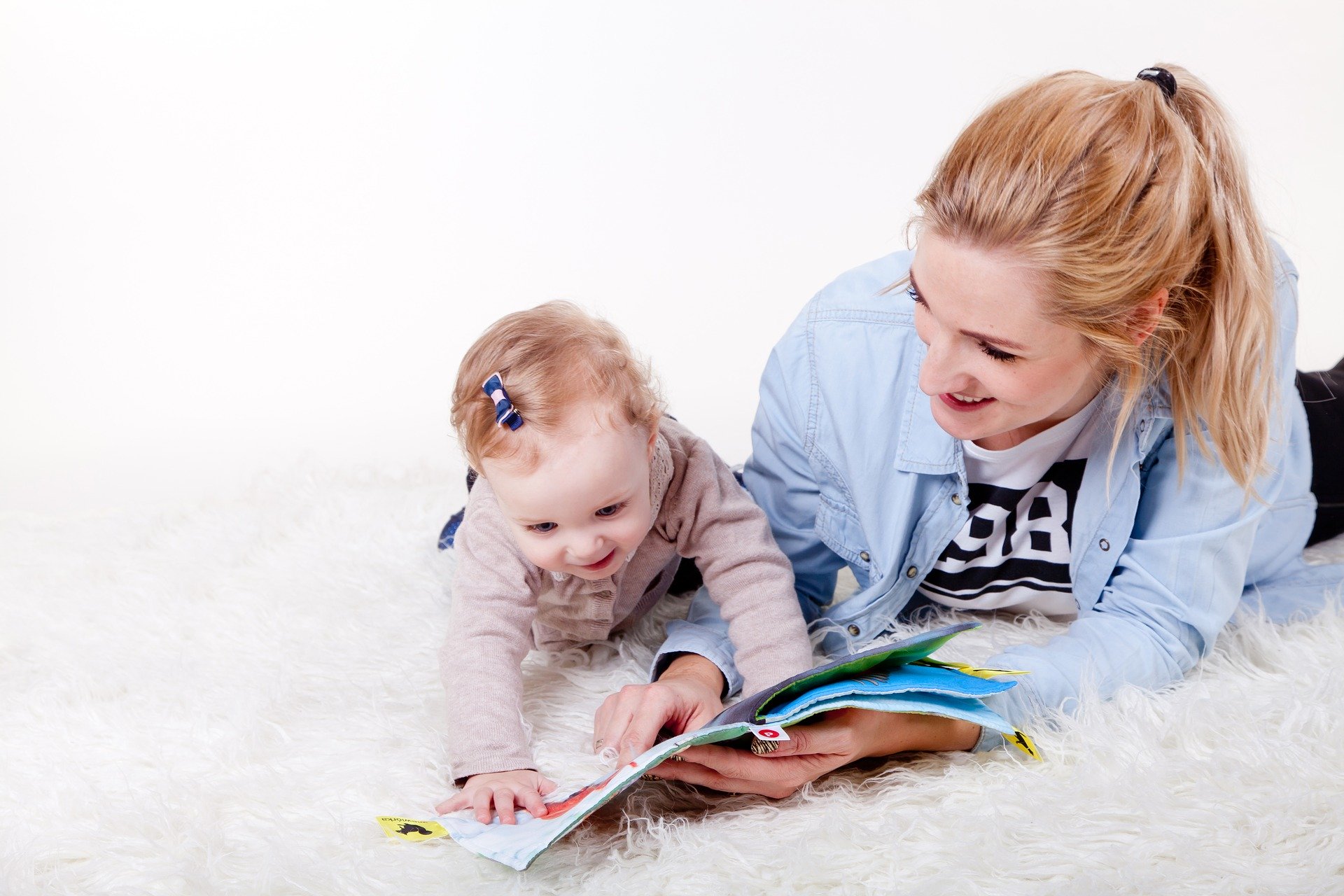 Garde d’enfants : les solutions de financement pour les parents isolés