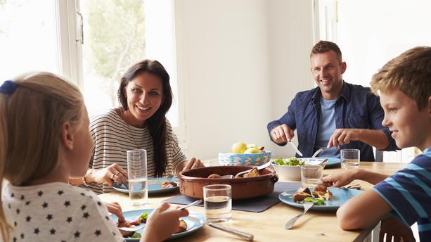 Les meilleurs moyens de garantir la réussite d’un dîner en famille